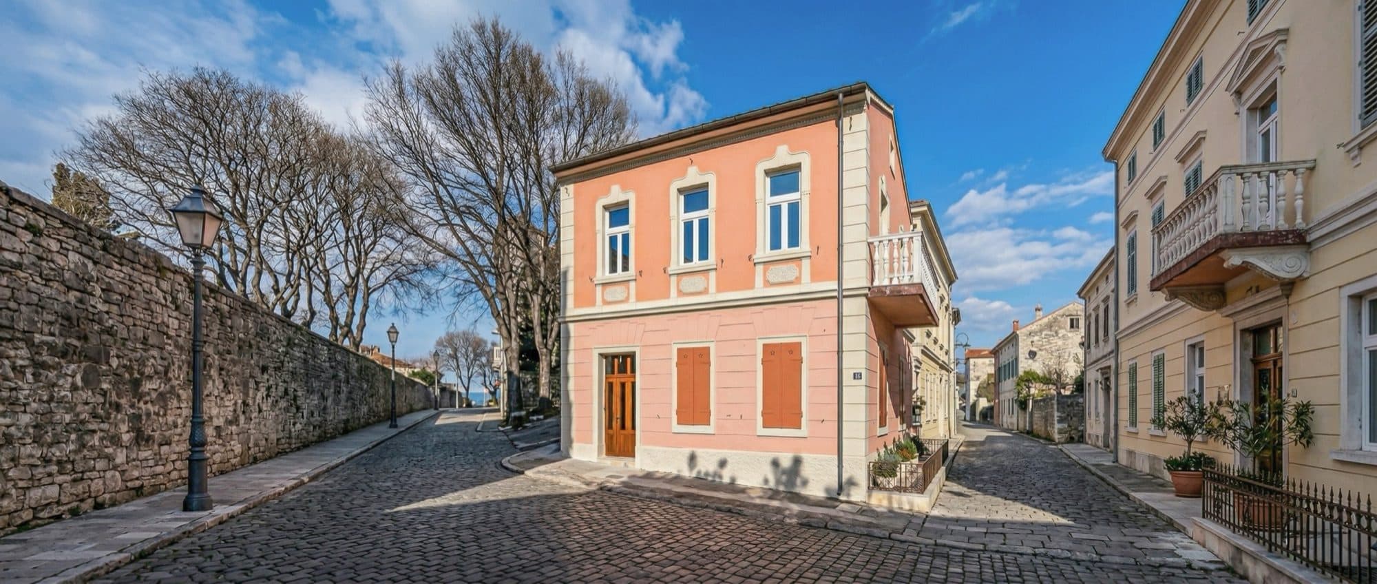 Obnovljena kuća u staroj istarskoj ulici